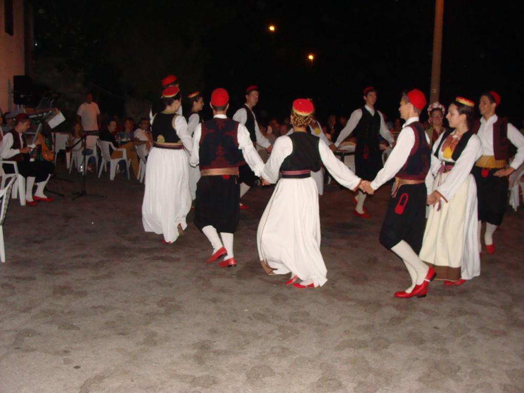 Apartments Nena مولونات المظهر الخارجي الصورة